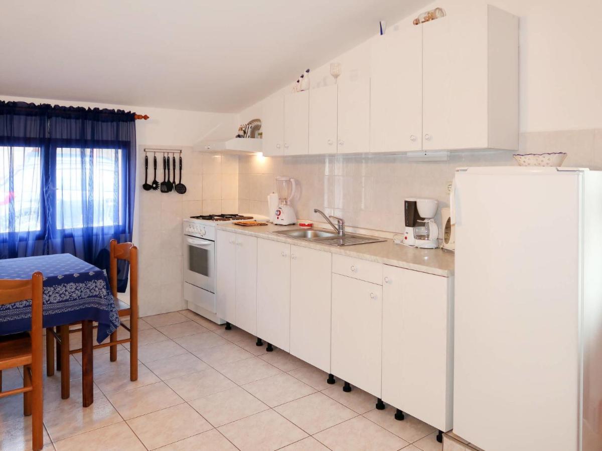Apartment Haus Peric - Kor201 By Interhome Prigradica Eksteriør billede